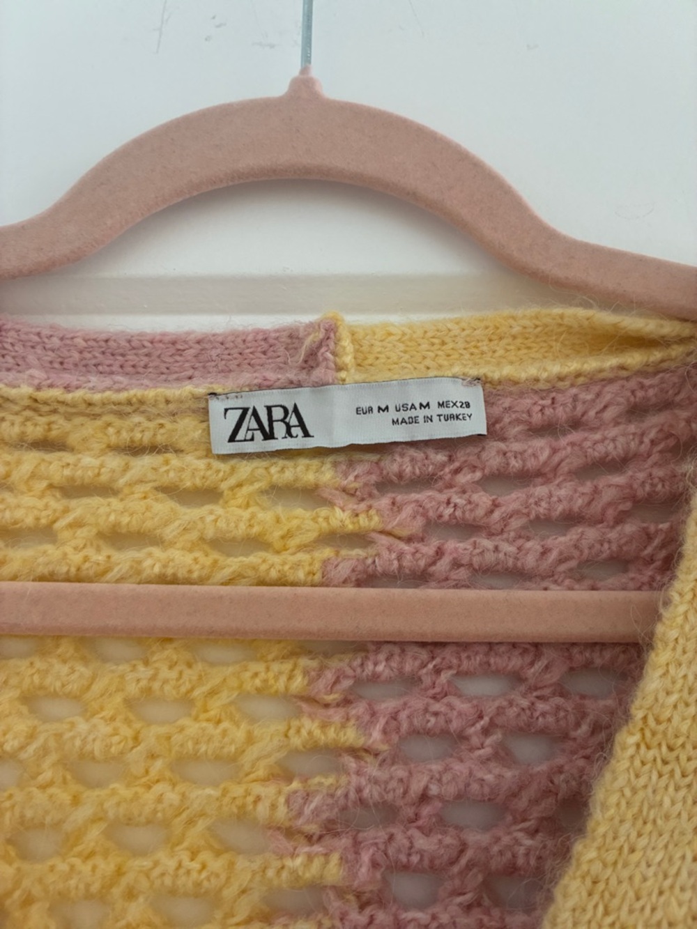 ZARA COLORBLOCK FLOWER BUTTON CARDIGAN - Picture 4 of 6